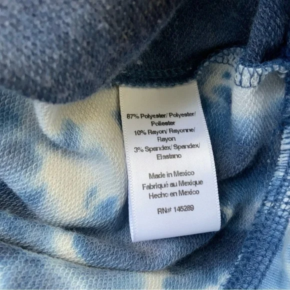 Oli I VIV Tie-Dye Crew Neck Sweat Shirt. Blue and White. Size Large. - Picture 4 of 6